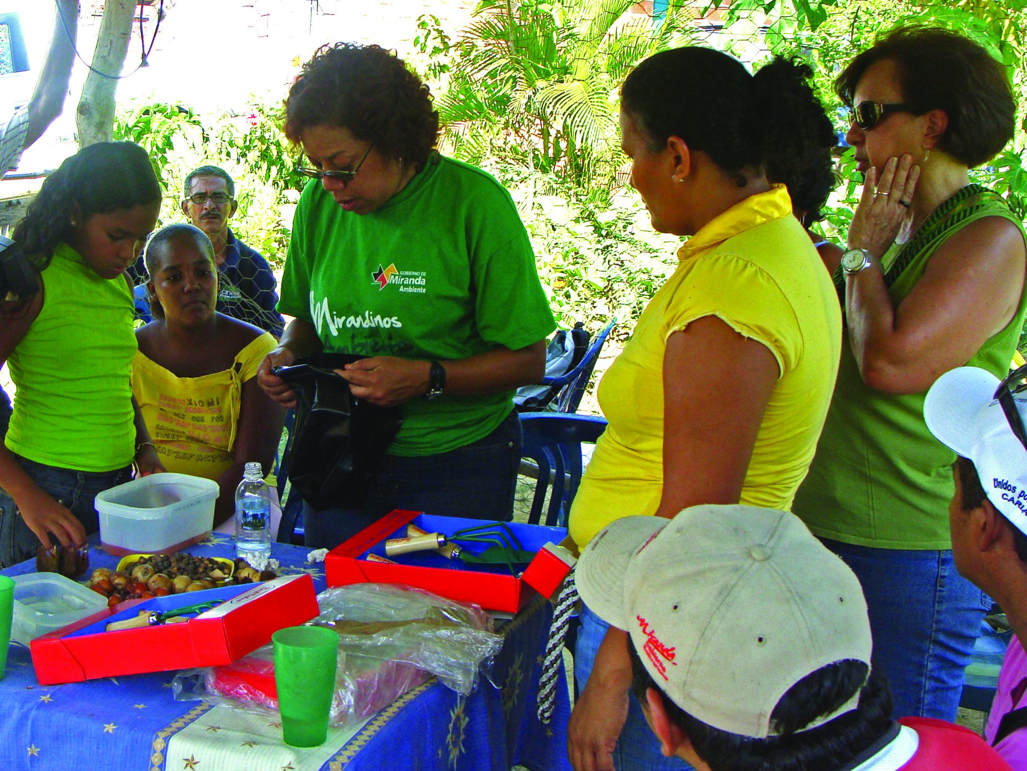 71 mirandinos listos para operar viveros