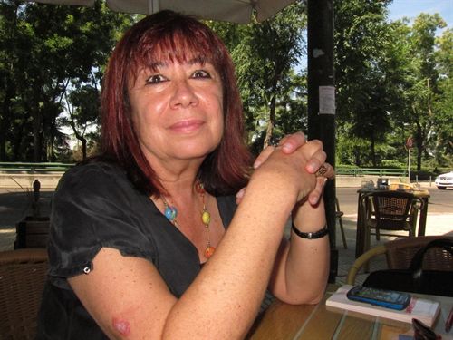 A Narbona "nada" le excitaría más que debatir con Gallardón