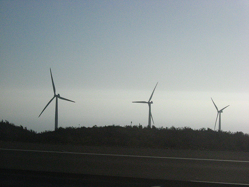 Compañías de EEUU y chinas firman un acuerdo para aumentar la inversión en energía renovable