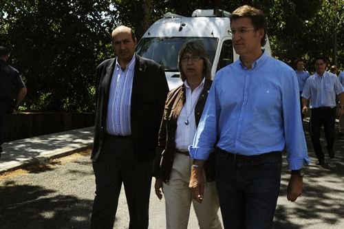 Feijóo pide formalmente colaboración ciudadana para detectar a los que producen los fuegos