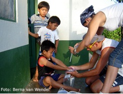 Costa Rica. Un estudio revela niveles elevados de plaguicidas en niños que viven en comunidades indígenas