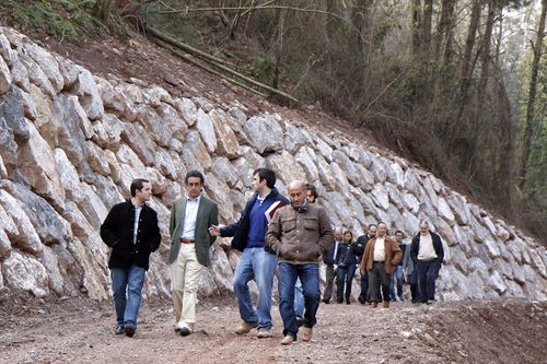 Las obras de saneamiento entre Cohicillos y Riocorvo se aprovecharán como base para un carril bici