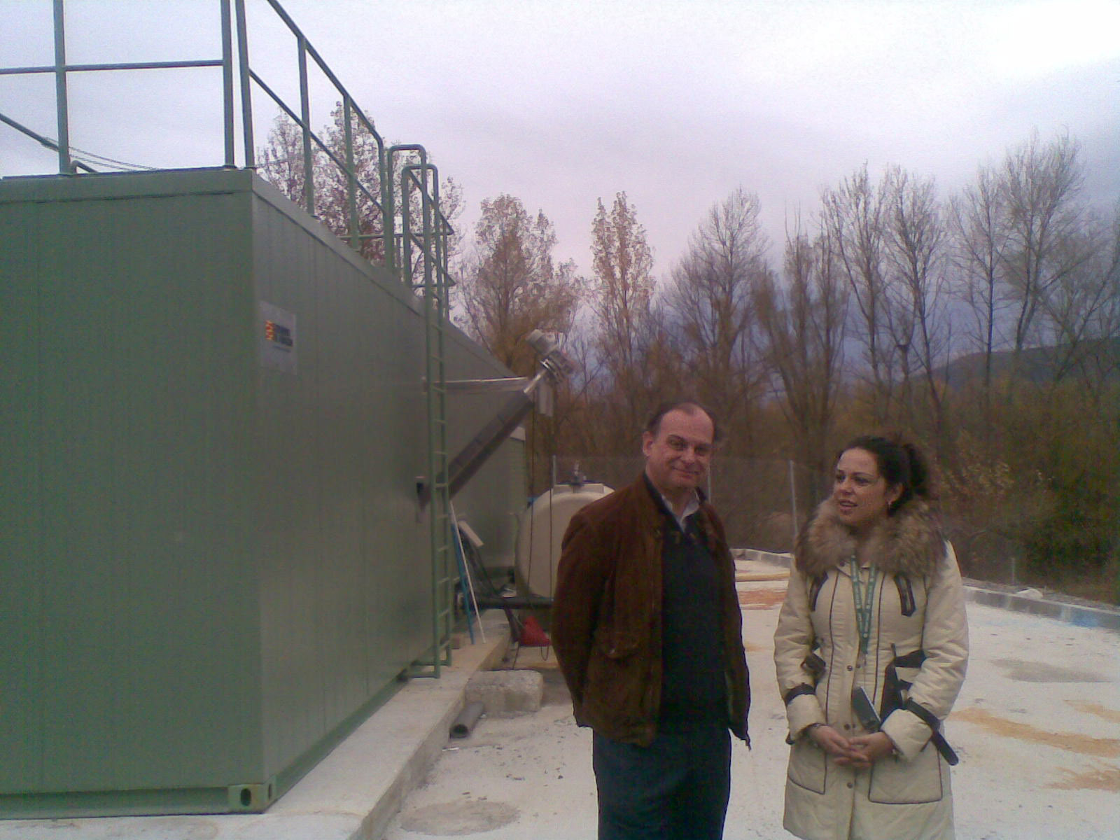 Marina Sevilla visita las obras de descontaminación del vertedero de Sardas