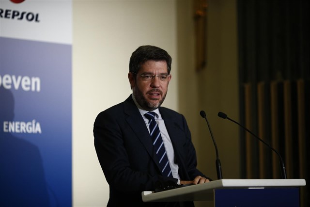 El PP ‘miente’ y dice que no hay obstáculos al autoconsumo