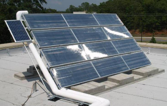 Diploma de extensión universitaria de la UOC en Energía solar térmica