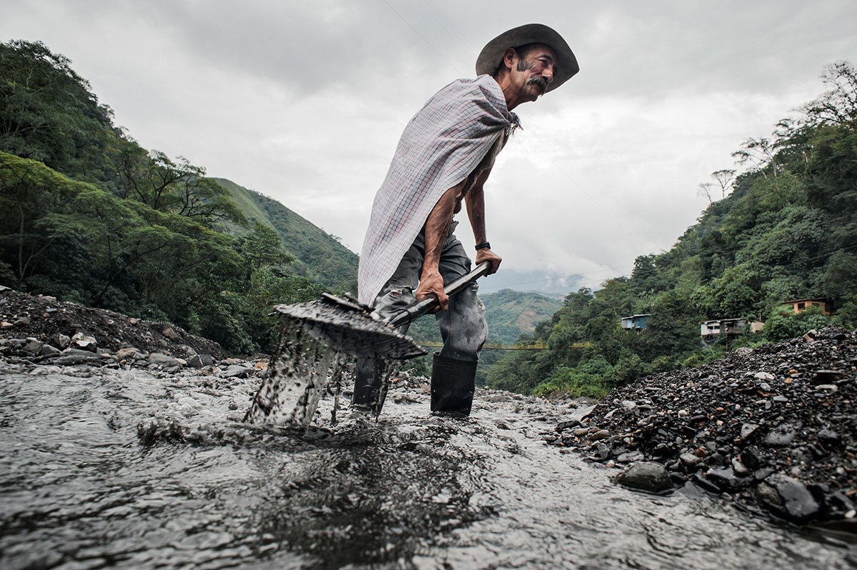 La cara mas oscura de las esmeraldas de Colombia