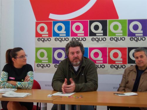 Uralde anima a constituir una fuerza ecologista y de regeneración democrática