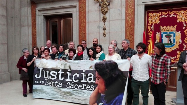 Homenaje a la activista Berta Cáceres en Madrid
