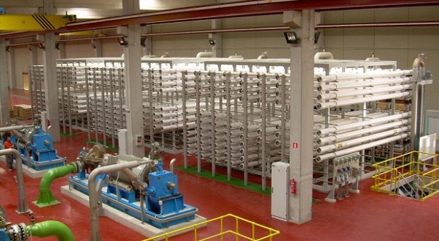 Murcia concede a Acuamed el ‘Premio a la Ecogestión’ por la desaladora de Valdelentisco