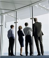 Directivos y consumidores estadounidenses dudan de los esfuerzos de las empresas para mejorar su sostenibilidad