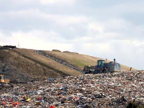 Catalyst may be able to turn greenhouse gases into liquid fuels