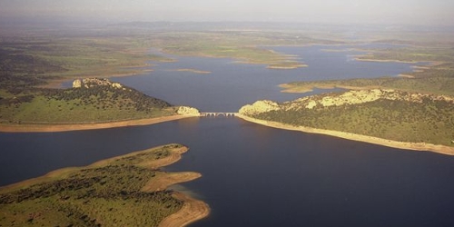 Los embalses extremeños acumulan actualmente el 28 por ciento del agua de "toda España"