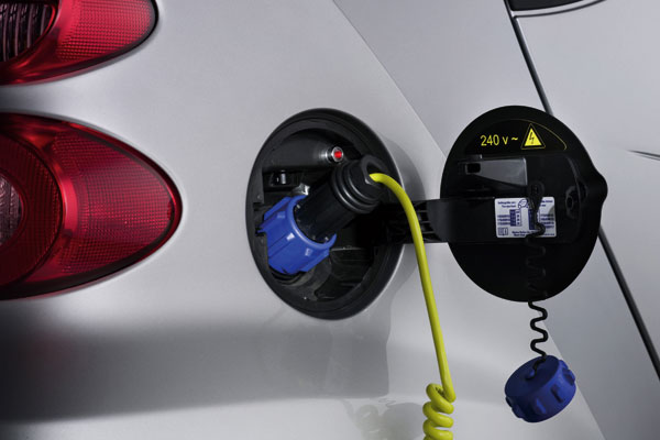 Una de cada cinco empresas incorporará coches eléctricos antes de 2013