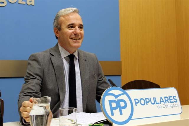 El PP cree los autobuses híbridos ‘llegan tarde’ a Zaragoza