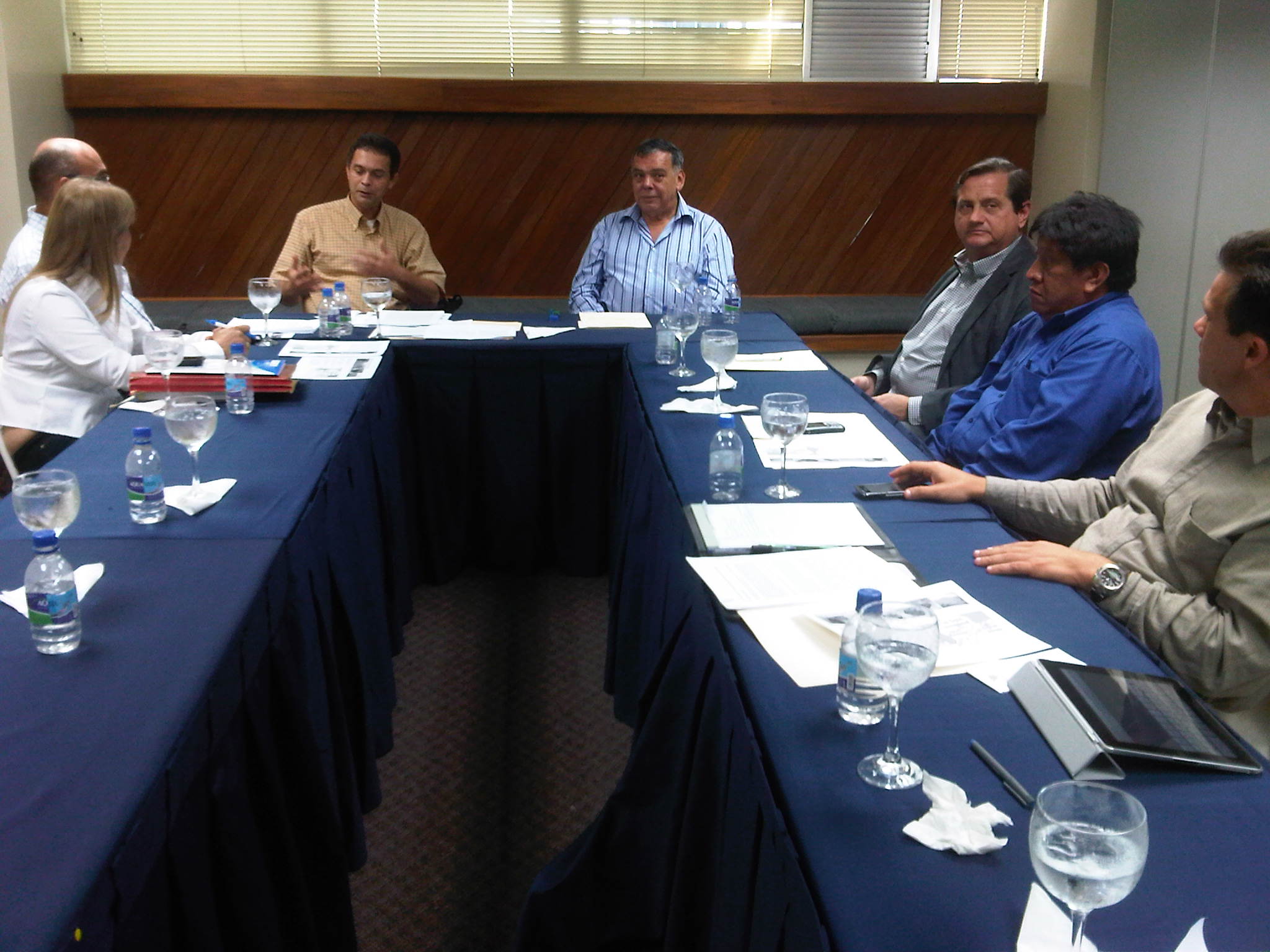 Venezuela: Azul Ambientalistas presento propuesta de Ley Penal para la protección de los lagos