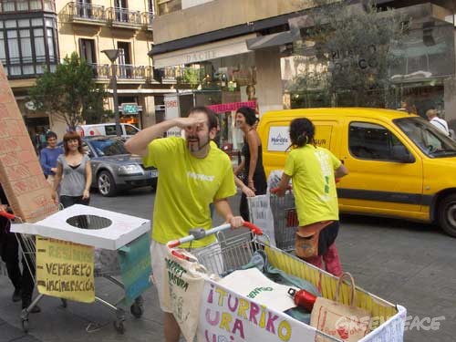Greenpeace realiza una nueva edición del curso de Consumo Ecológico para universitarios en Valencia