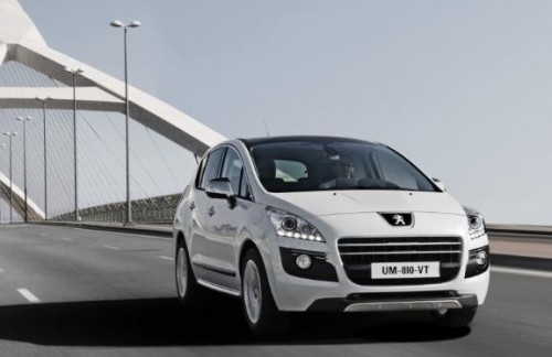 Primer híbrido diesel del mundo. Peugeot 3008 HYbrid 4