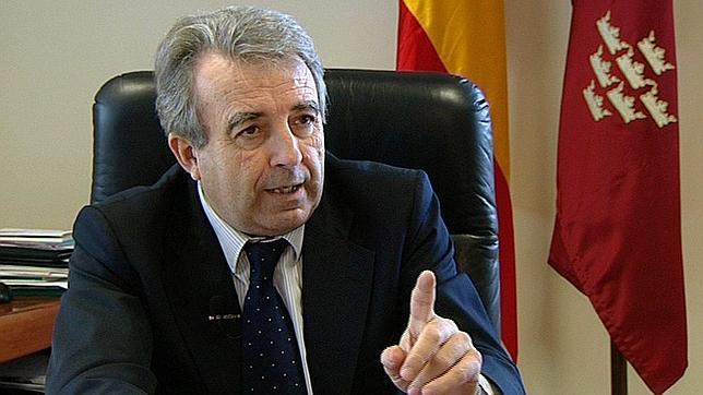 Imputado por prevaricación como Consejero de Medio Ambiente de la Región de Murcia