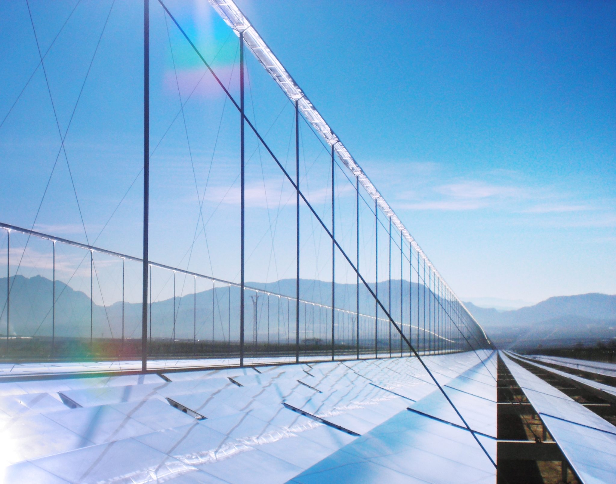 MEIL Green Power inaugura otra planta termosolar en India