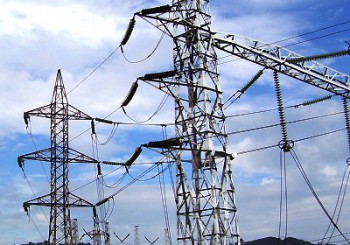 Por un reforma a fondo y global del sistema eléctrico