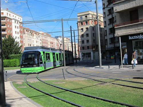 El comisario Europeo de Medio Ambiente avala la candidatura de Vitoria para acoger el Foro Civitas 2012