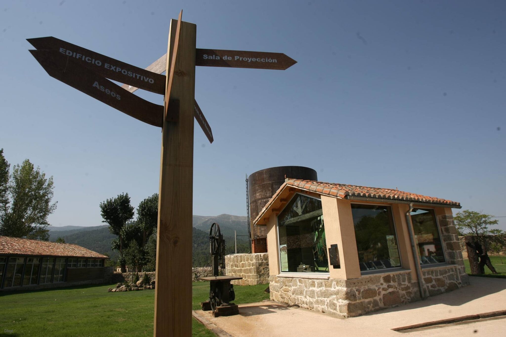La Casa del Parque del Valle de Iruelas celebra el Día Mundial de las Aves