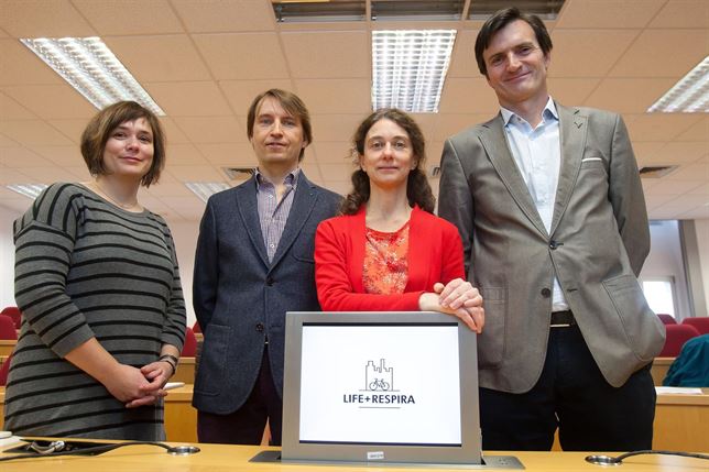 Un proyecto cuenta con 114 ciclistas voluntarios para estudiar la calidad del aire en Pamplona