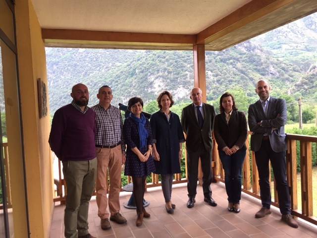 Más de 7.300 personas participaron en los programas de educación ambiental de la Fundación Oso de Asturias en 2016