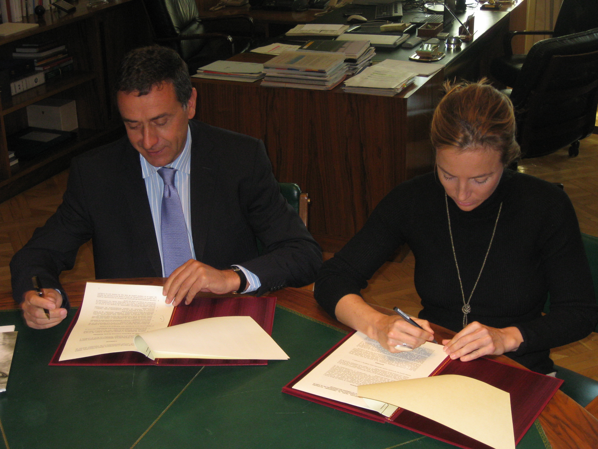 Fundación Félix Rodríguez de la Fuente y Parques Nacionales fomentarán la conciencia ambiental de la ciudadanía