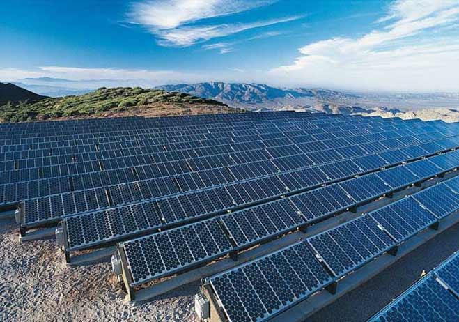 Haeron Solar arrancará una planta solar en Elche de 550.000 paneles
