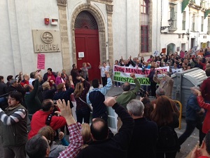 NO a la privatización del agua y de los ríos