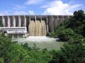 Haití firma contrato con Alstom-Comelex para restaurar central hidroeléctrica