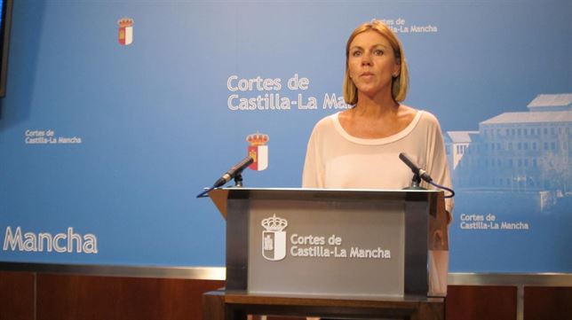 Mª Dolores de Cospedal dice que es Page quien tiene que ejercer "su influencia" en materia de agua