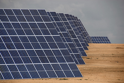 El PSOE de Murcia pide al Gobierno que recupere las primas a las energías renovables