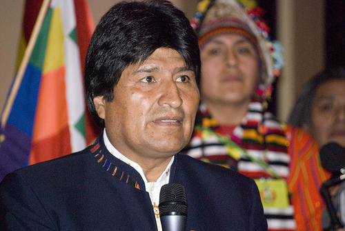 Evo Morales presentará ante la UE y la ONU las conclusiones de la cumbre climática celebrada en Bolivia