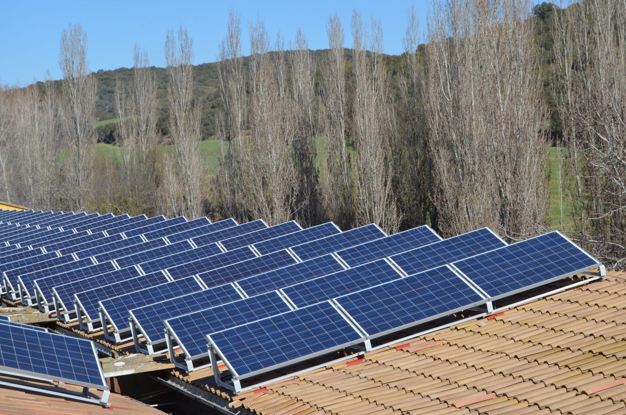Construyen la instalación fotovoltaica con ‘inyección cero’ más grande de la provincia de Lleida