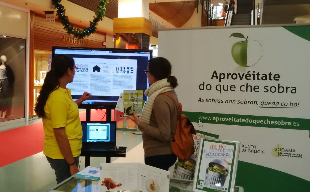 La Semana Europea de la Prevención de Residuos presente en los centros comerciales de Narón y Santiago de Compostela