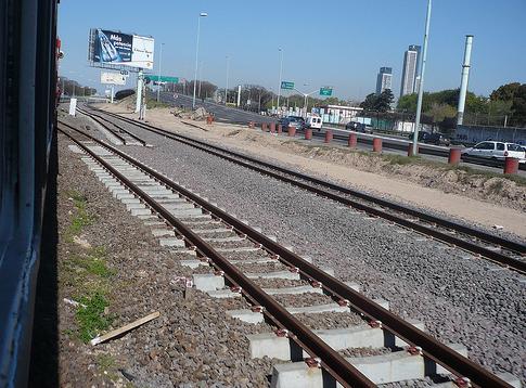 Ecologistas piden inversión en cercanías y carril bus