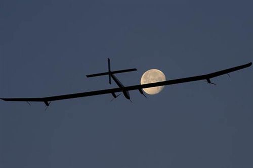 El impulsor del avión solar ve una "locura" su uso comercial