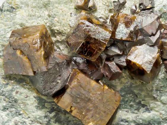 La perovstika revolucionará la producción de energía solar