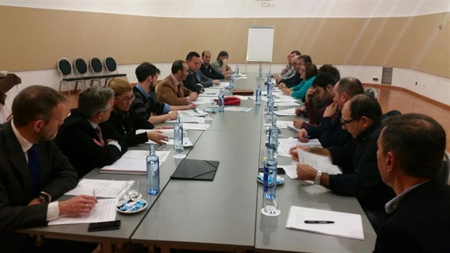 El sector cementero defiende en Valladolid la recuperación energética de los residuos como una práctica segura