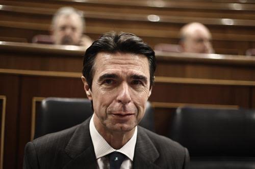 La amenaza de subir un 30% de la factura de la luz ante un plan de cierre nuclear es ‘demagogia barata’