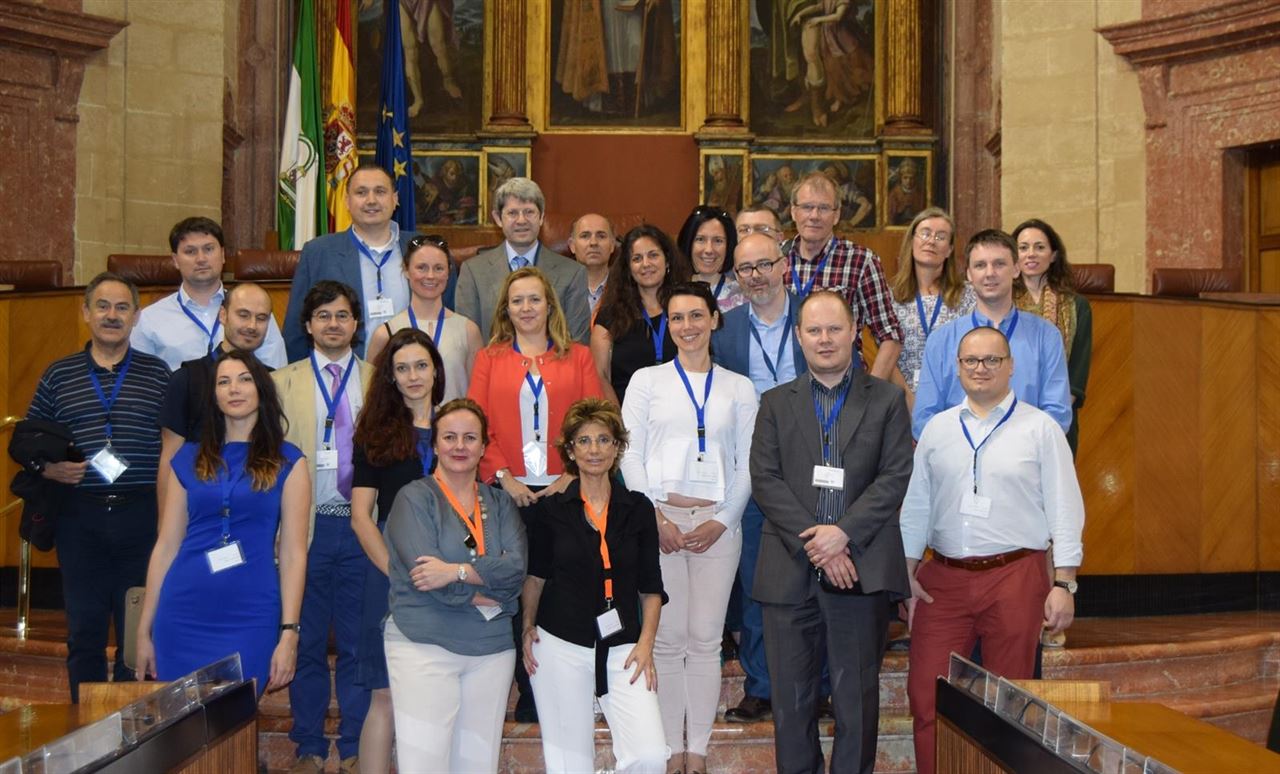 Socios del proyecto europeo de construcción sostenible Build2LC visitan el Parlamento Andaluz