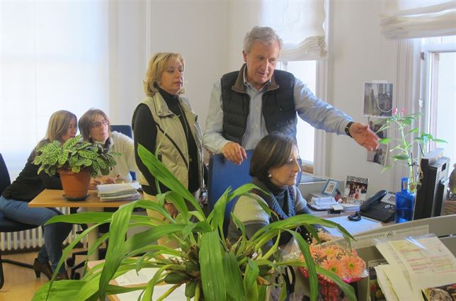 Presidencia y Justicia de La Rioja renueva su certificado de gestión medioambiental por la reducción de consumo de papel