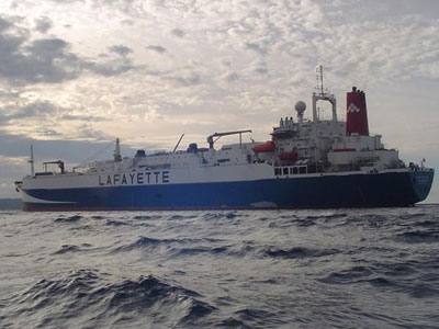 El buque factoría de pesca más grande del mundo no podrá seguir faenando