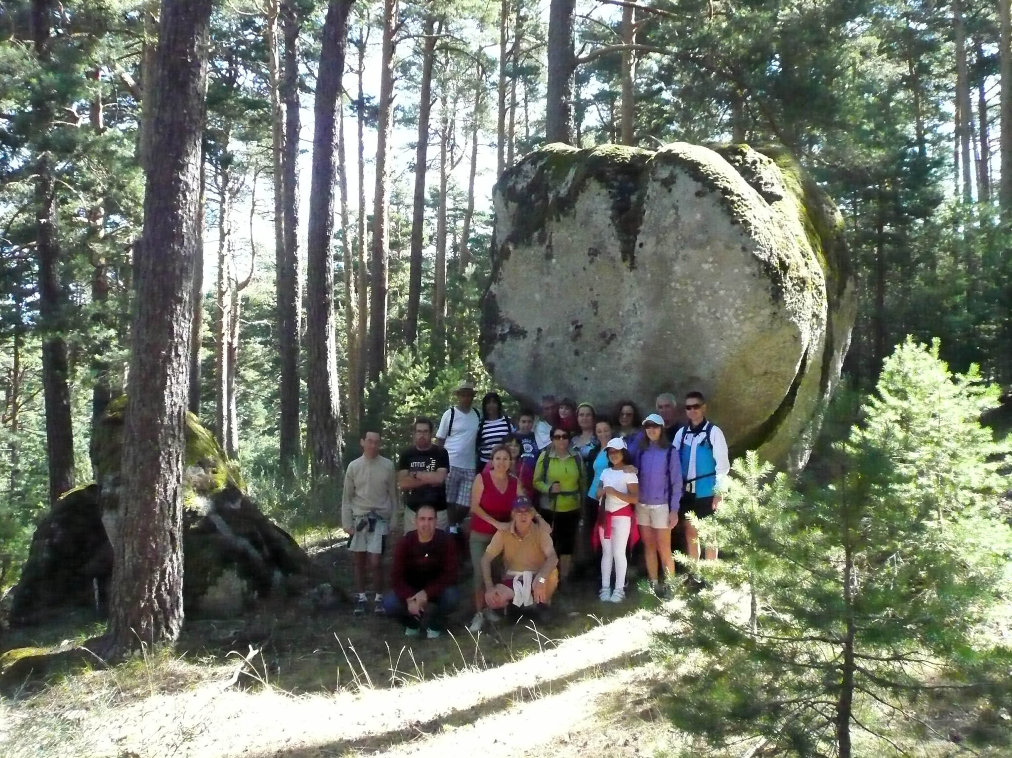 La excursión didáctica ‘De bolo a bolo’ mostrará los bloques graníticos de las laderas de Valsaín (Segovia) y la riqueza paisajística de este entorno