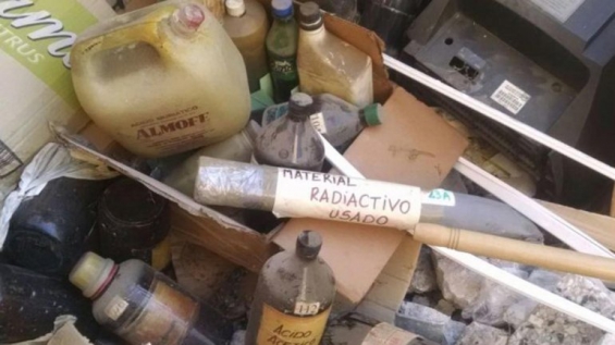Posibles residuos radioactivos en una basura del centro de Neuquén