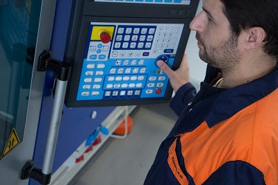 AIMPLAS coordina un proyecto para fabricar trampas para procesionaria más eficaces y económicas