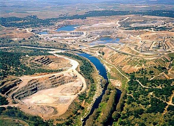 La empresa minera Berkeley clasifica los residuos de su planta en España como radiactivos