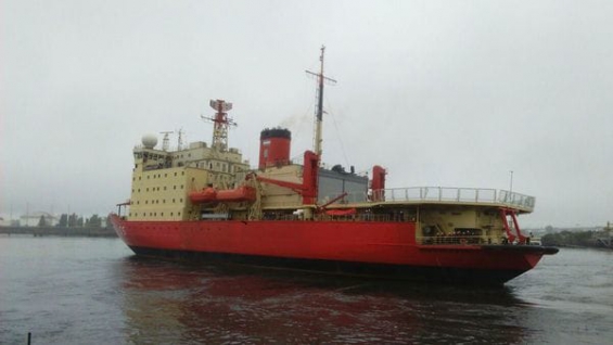 Argentina. El rompehielos Irízar volvió a navegar tras 10 años
